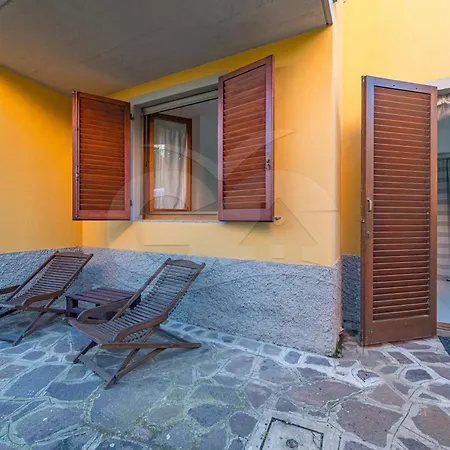 La Marina - Goelba Vakantiehuis *