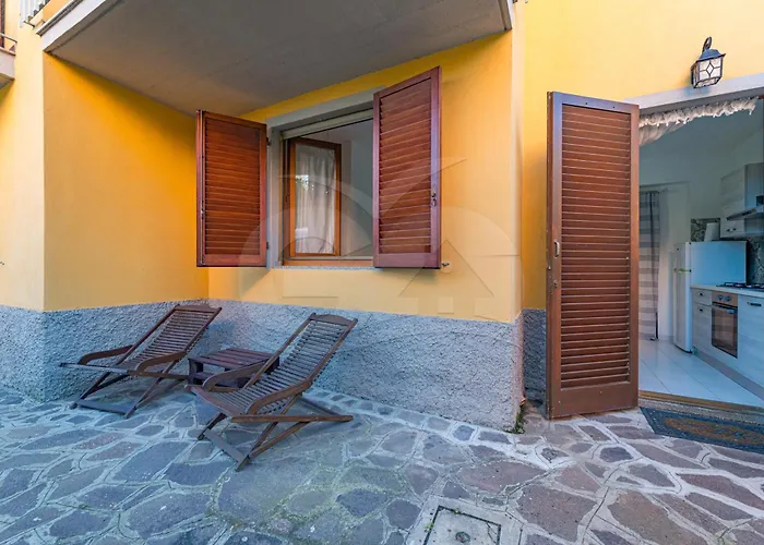 La Marina - Goelba Vakantiehuis *